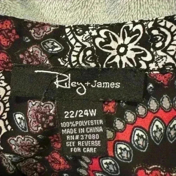 Women’s Riley+ James Blouse - Picture 4 of 6